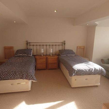 Rosebank Lodge Bentham Exterior photo